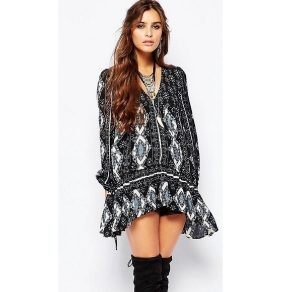 Free People Tops - SOLD ❤ Free People Tunic Top Down By the Bay